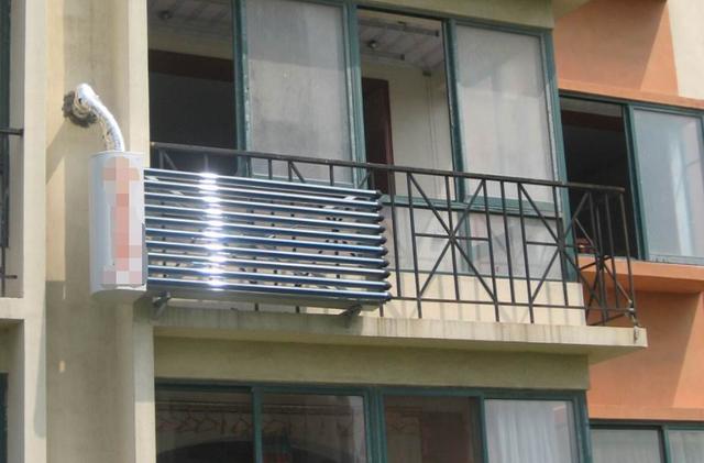 阳台壁挂式太阳能安装位置